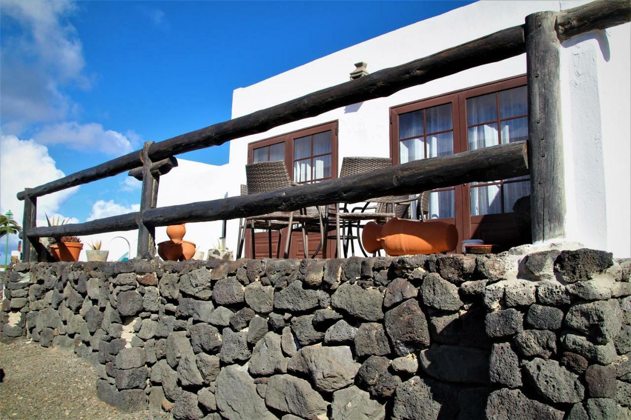 הוילה טינאחו Casa Caldera Guiguan מראה חיצוני תמונה